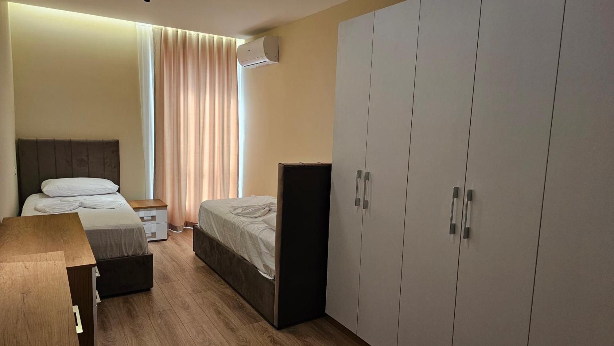 Airport Apartment
