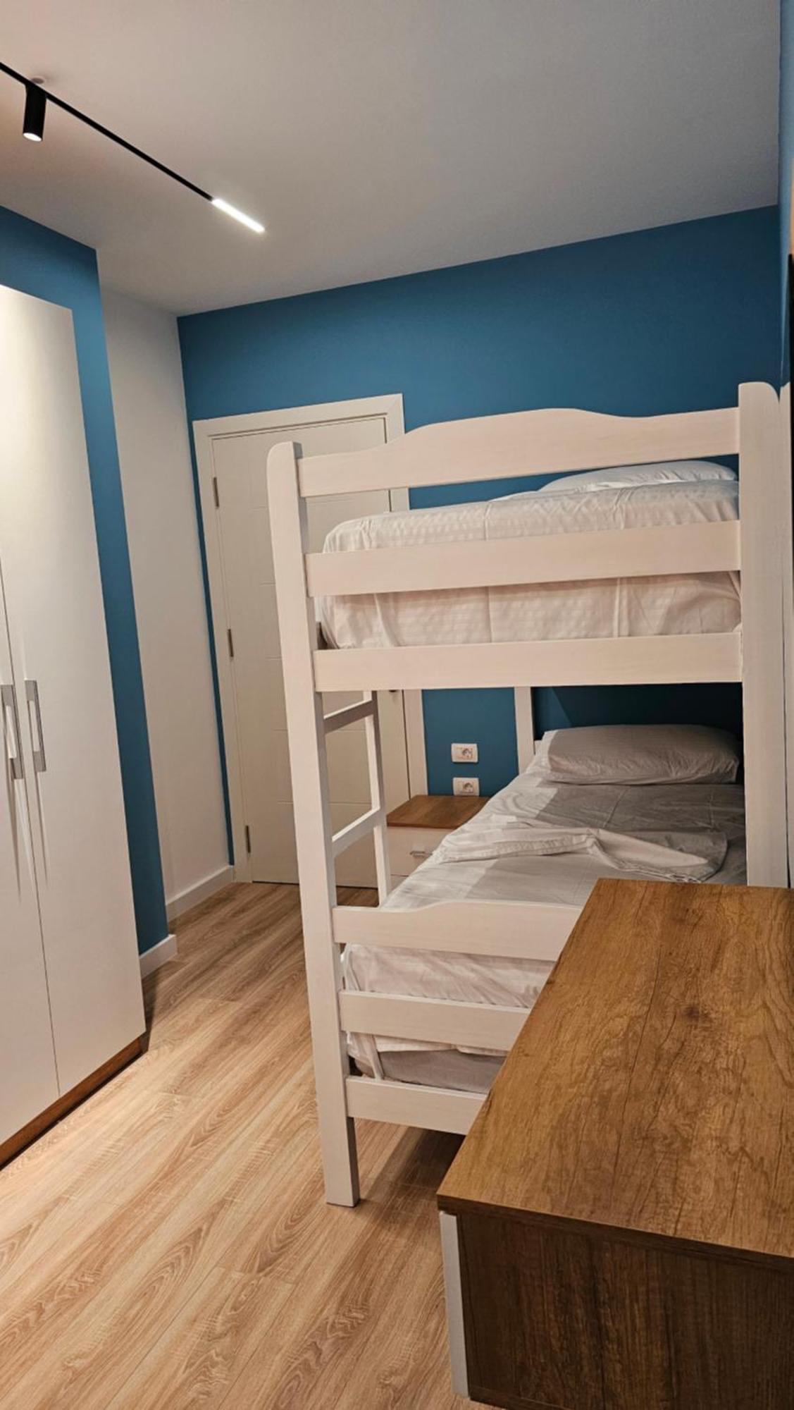 Airport Apartment